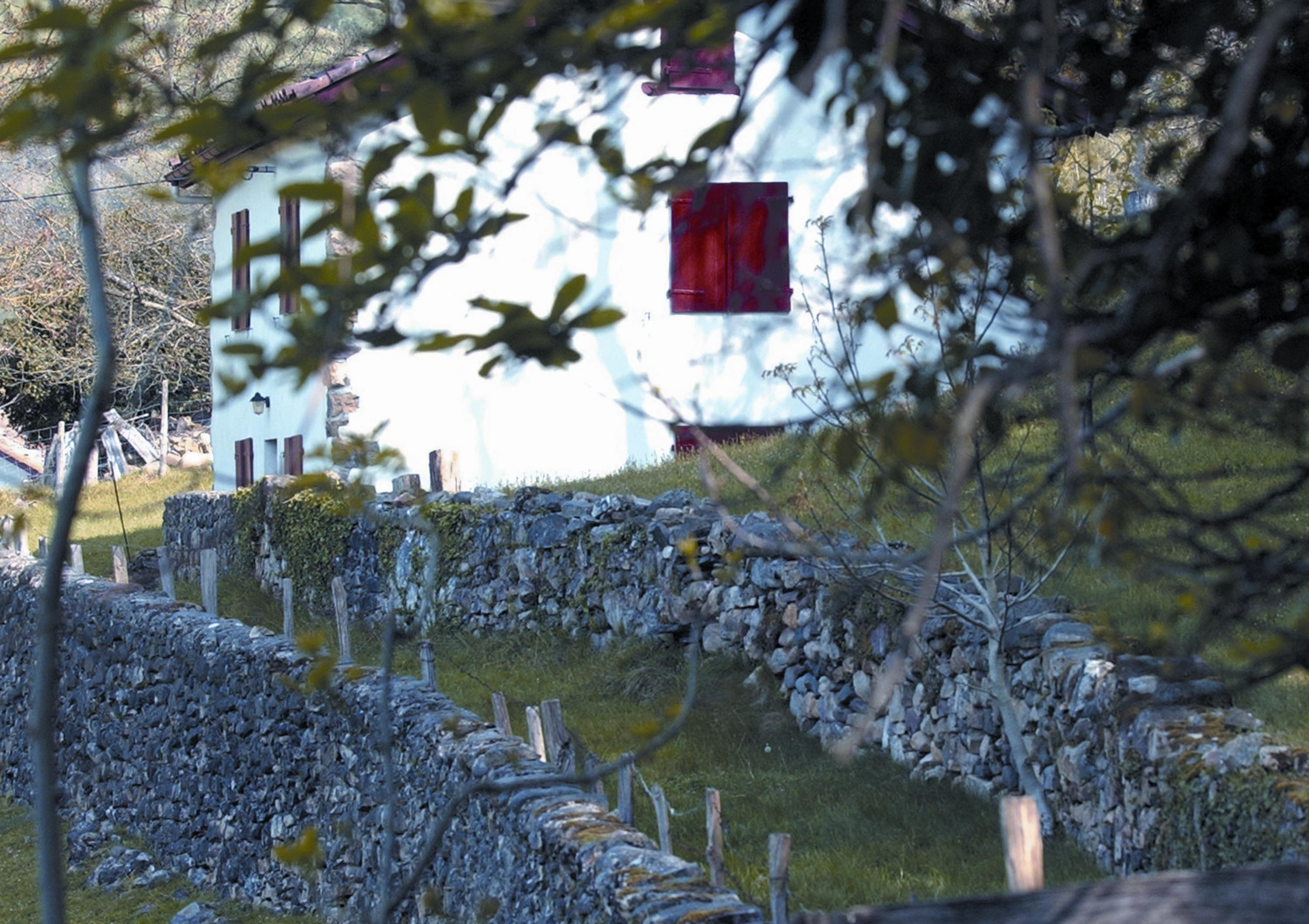 maison basque sentier pédagogique aldudes porc basque