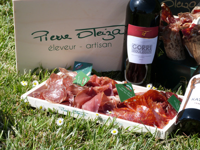BOUTIQUE - APERO IMPRO plateau apero a emporter pierre oteiza charcueries basques fromage