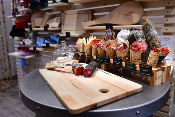 salaisons boutique bordeaux boutique pierre oteiza bordeaux salaisons jambons