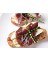 Tartine de magret séché à la mode tatin