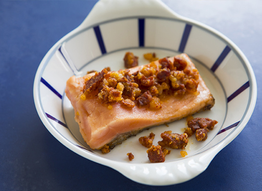 Crumble de Chorizo sur truite de la Nive