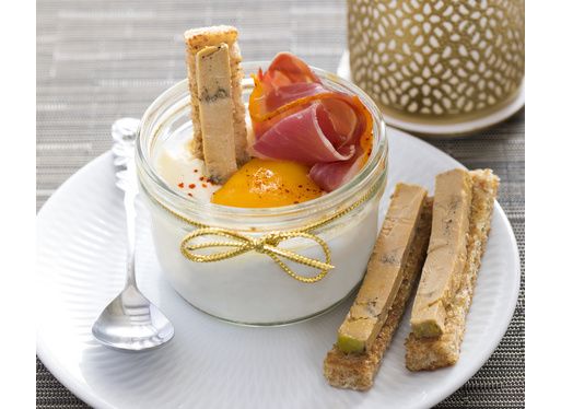 Œufs cocottes au jambon et au foie gras