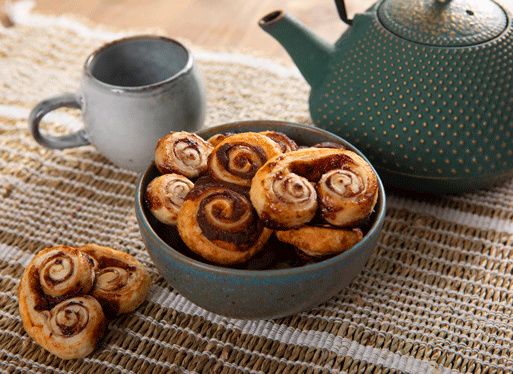 Palmiers à la pâte à tartiner Laïa ou confiture de cerises noires