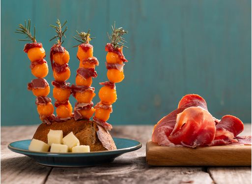 Bouchées melon et jambon de Kintoa AOP