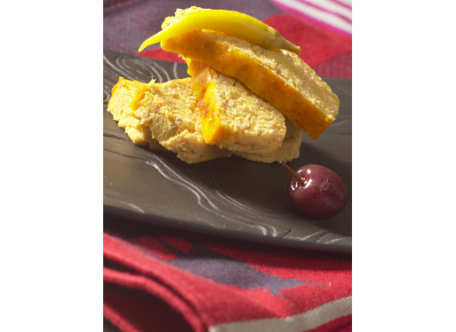 Pain de truite, cerises au vinaigre et guindillas